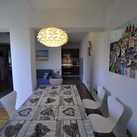 Alessia Apartments-top Location And Garage Parking