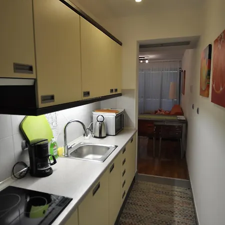 Apartment Alessia Apartments-top Location And Garage Parking *