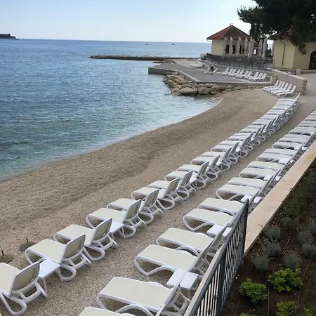 Alessia Apartments-top Location And Garage Parking Appartamento *