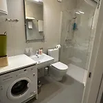 Alessia Apartments-top Location And Garage Parking דירה רוביני