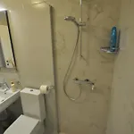 Alessia Apartments-top Location And Garage Parking דירה רוביני