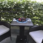 Alessia Apartments-top Location And Garage Parking