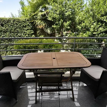 Appartement Alessia Apartments-top Location And Garage Parking